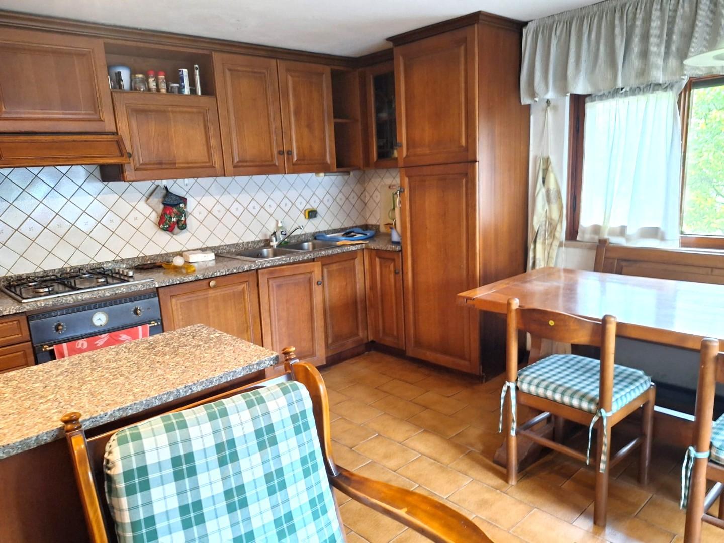 Villa con giardino, Capannori centro