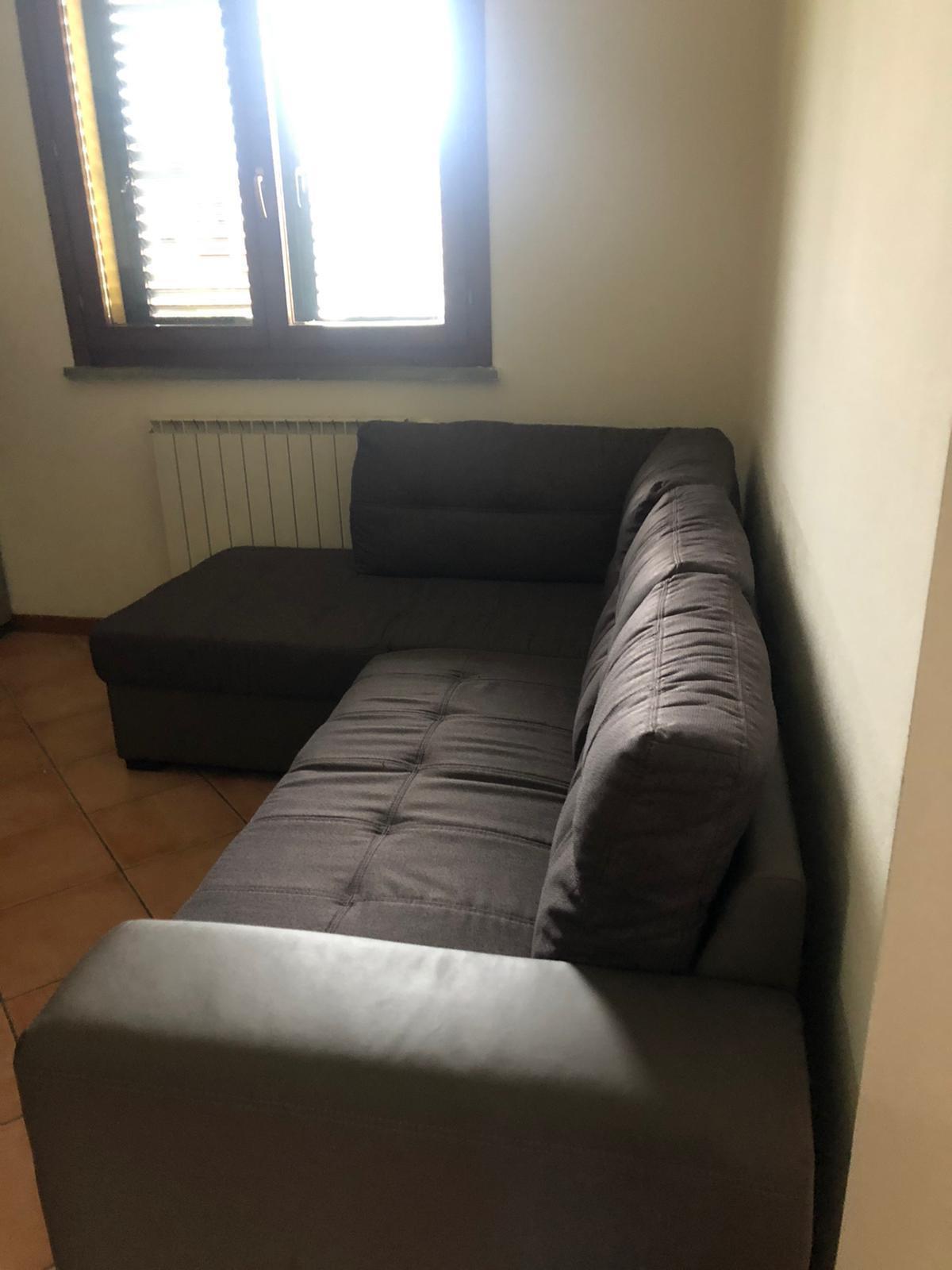 Trilocale in vendita, Capannori lunata