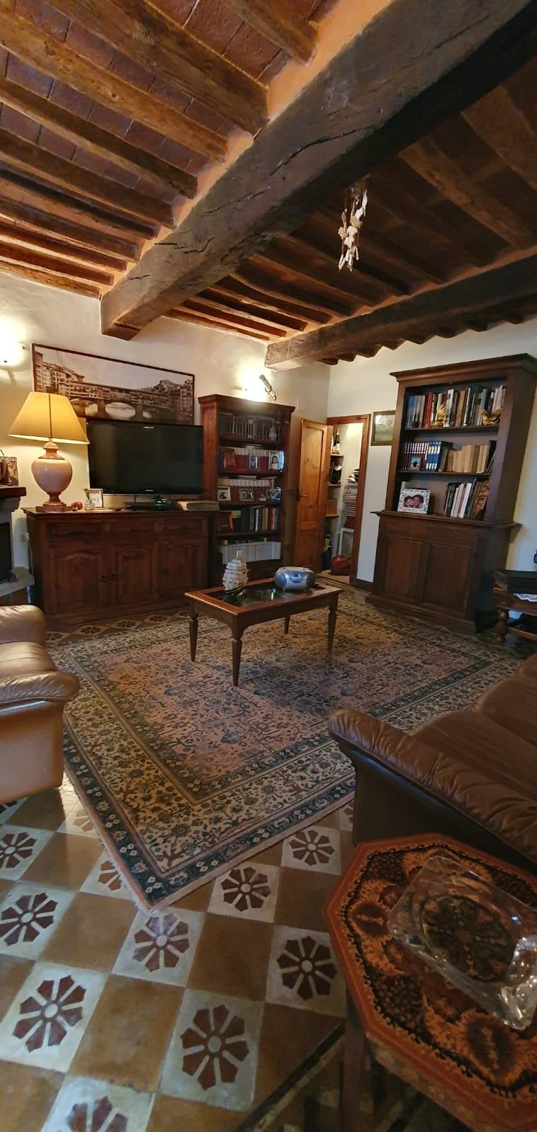 Casa indipendente ristrutturata, Capannori segromigno in monte