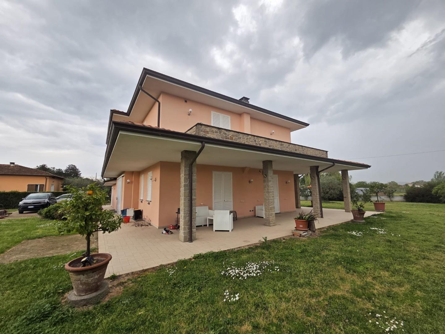 Villa in vendita a Capannori