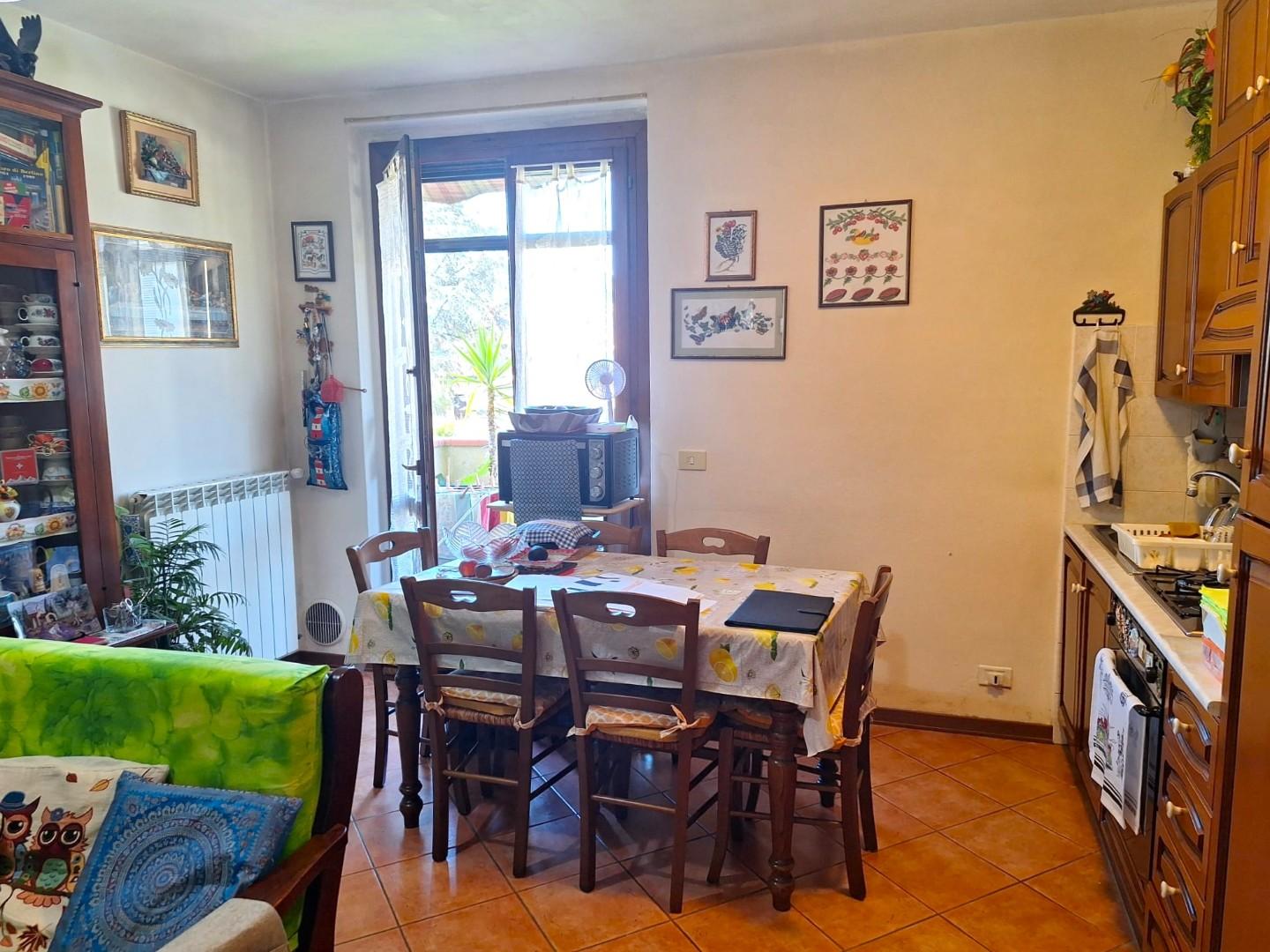 Trilocale con terrazzi a Porcari