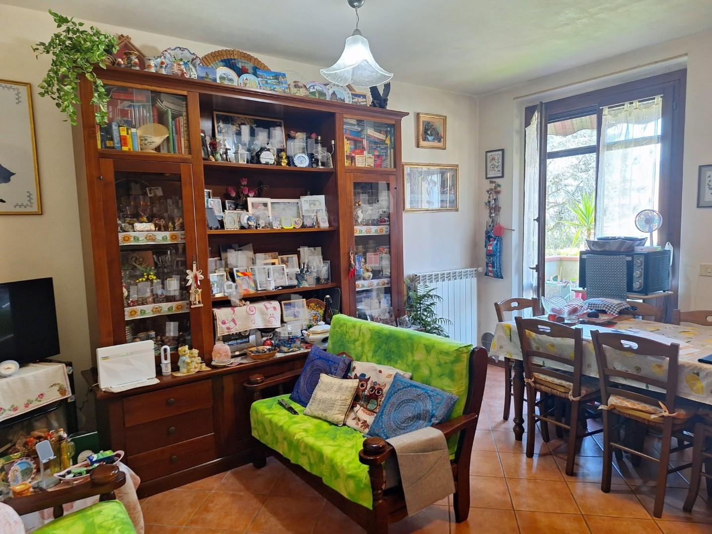 Trilocale con terrazzi a Porcari