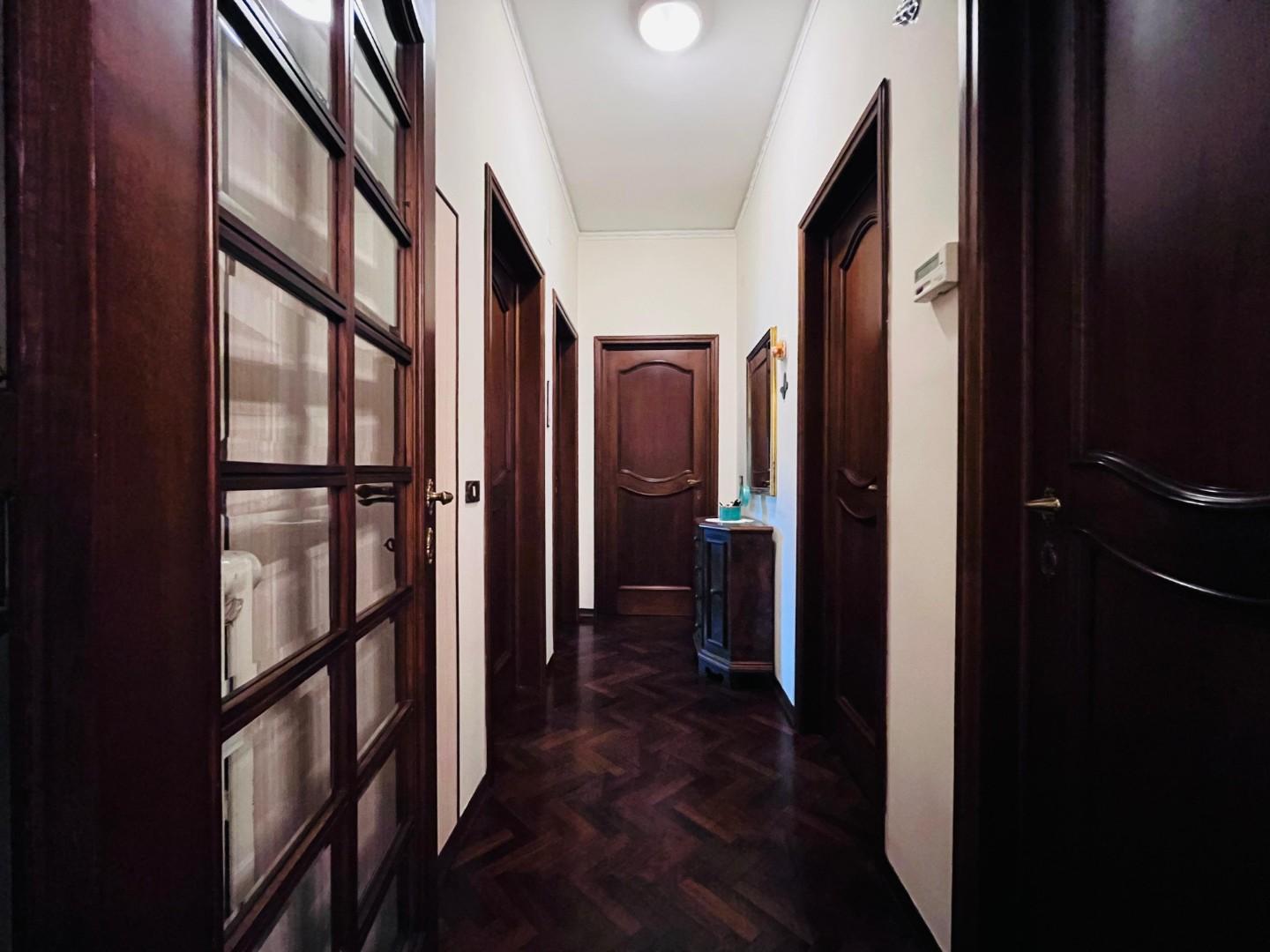Appartamento con terrazzo a Montecatini-Terme