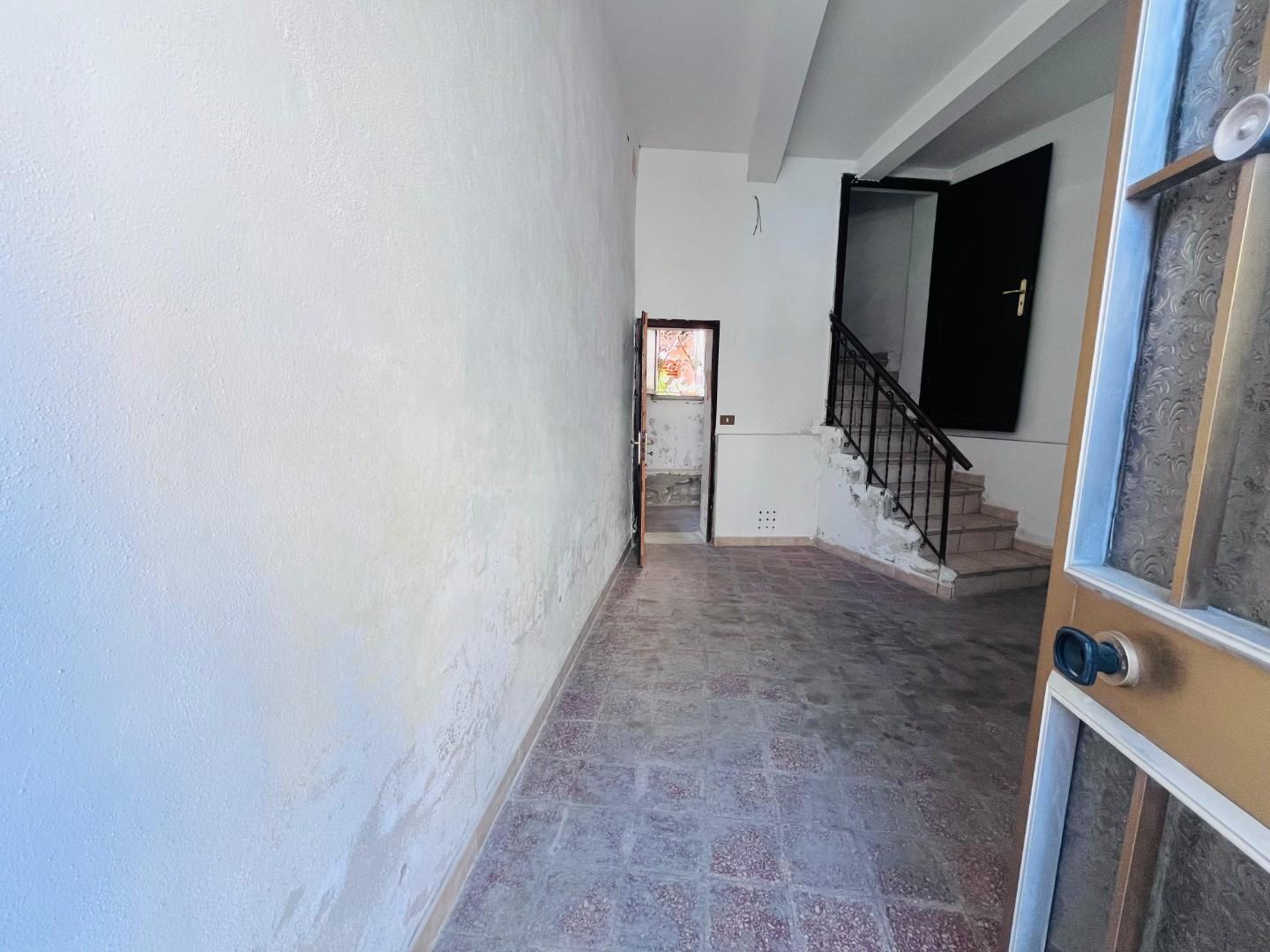 Casa indipendente con terrazzo a Ponte Buggianese