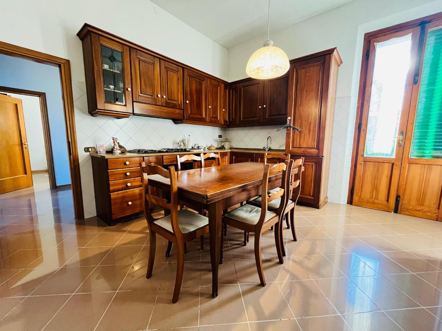 Casa indipendente con giardino a Santa Croce sull'Arno