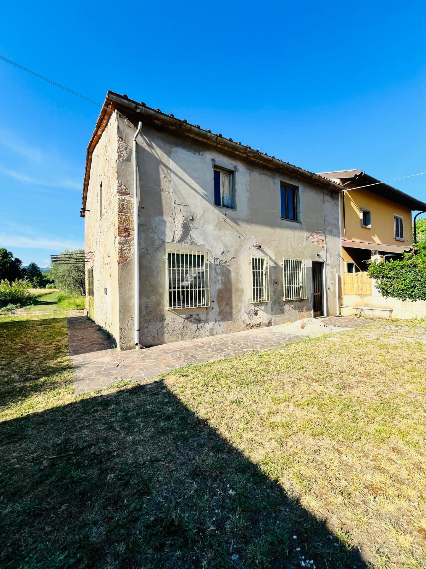 Casa indipendente con giardino a Pieve a Nievole