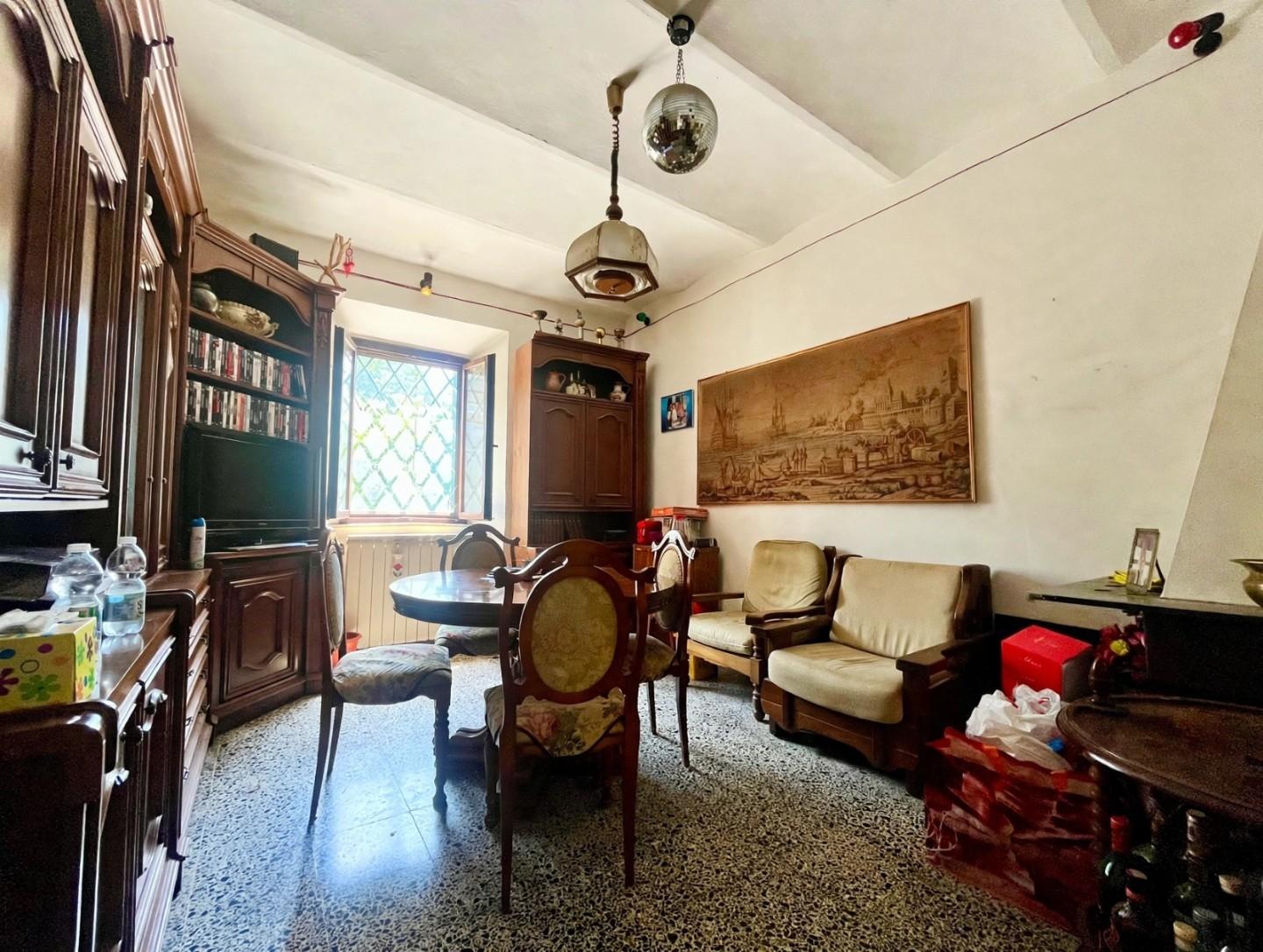 Casa indipendente in vendita, Pistoia le piastre