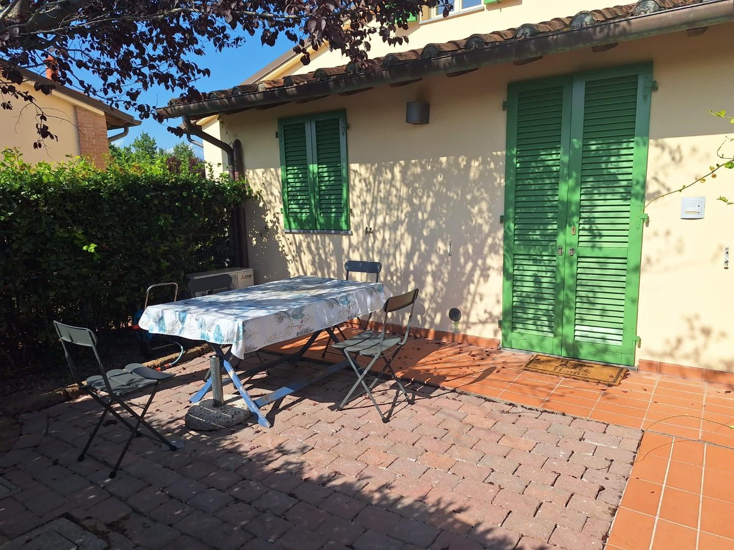 Trilocale arredato in affitto, Montecarlo san giuseppe