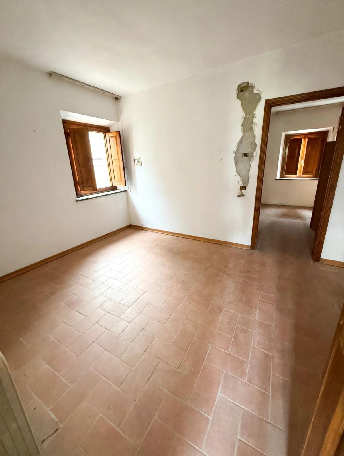 Casa indipendente da ristrutturare, Capannori pieve san paolo