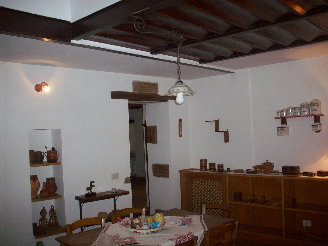 Casa indipendente con terrazzo in via della madonnella 11, Morlupo