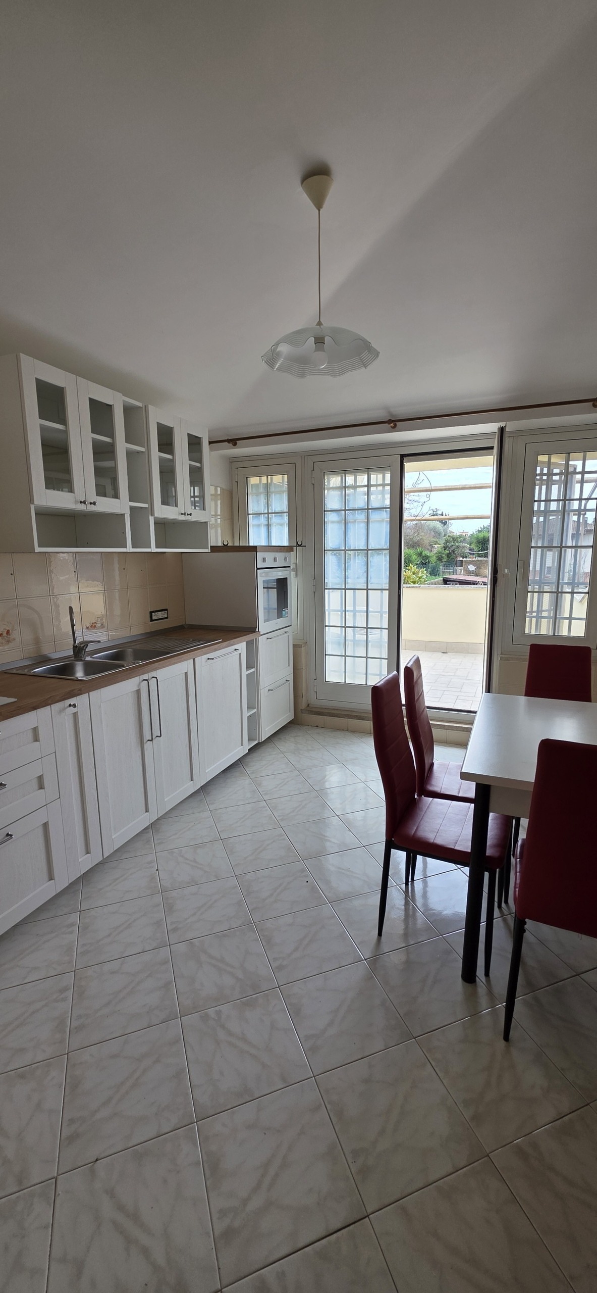 Attico con terrazzo in via monte della castagna 64b, Morlupo