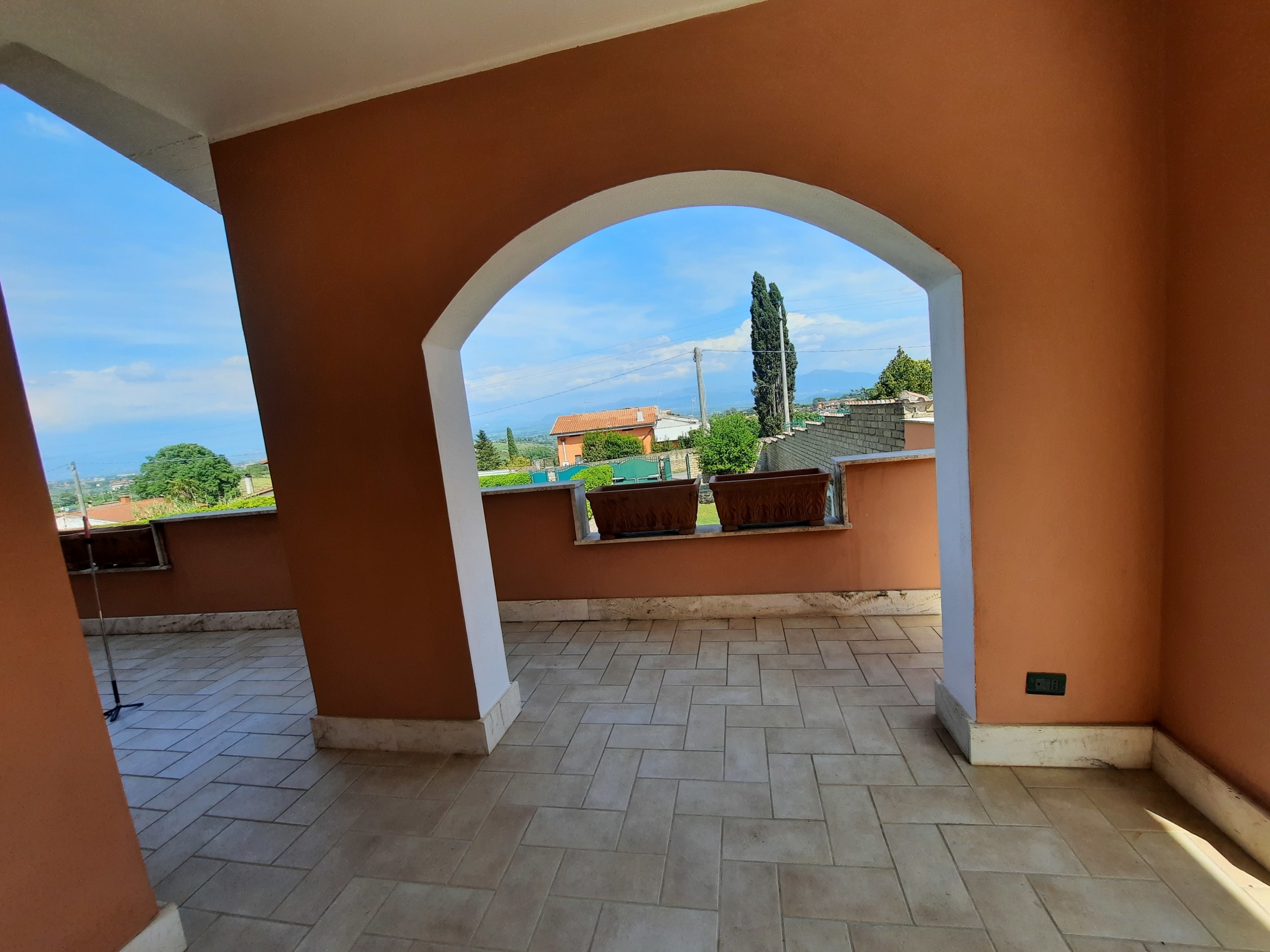 Casa indipendente con giardino in via giro dei pini 7, Capena