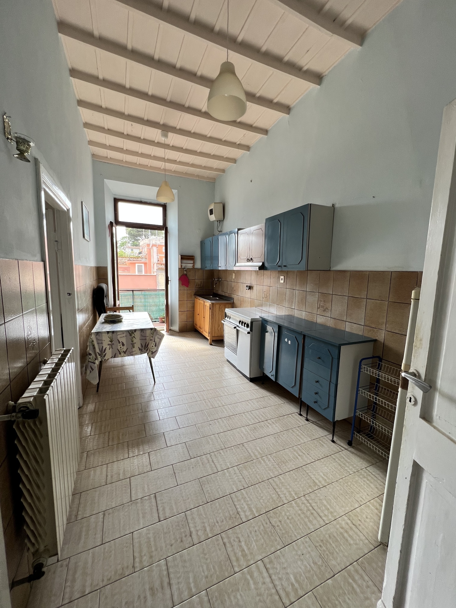 Attico da ristrutturare in corso umberto i 1, Morlupo