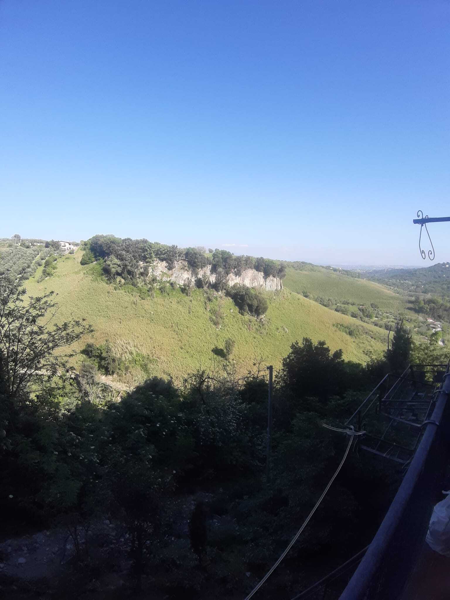 Bilocale da ristrutturare in via della valle 9, Morlupo