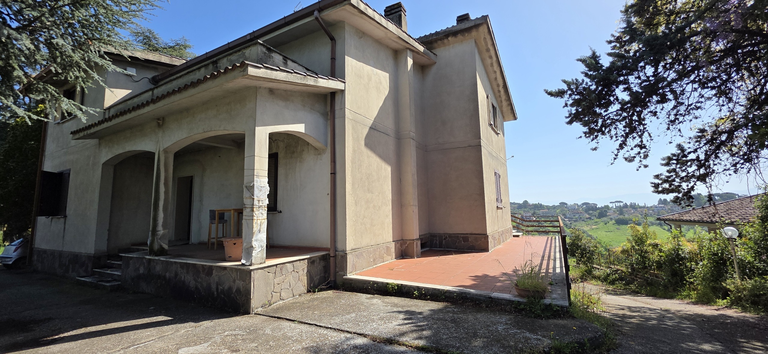 Villa con giardino in via aldo moro 38, Morlupo