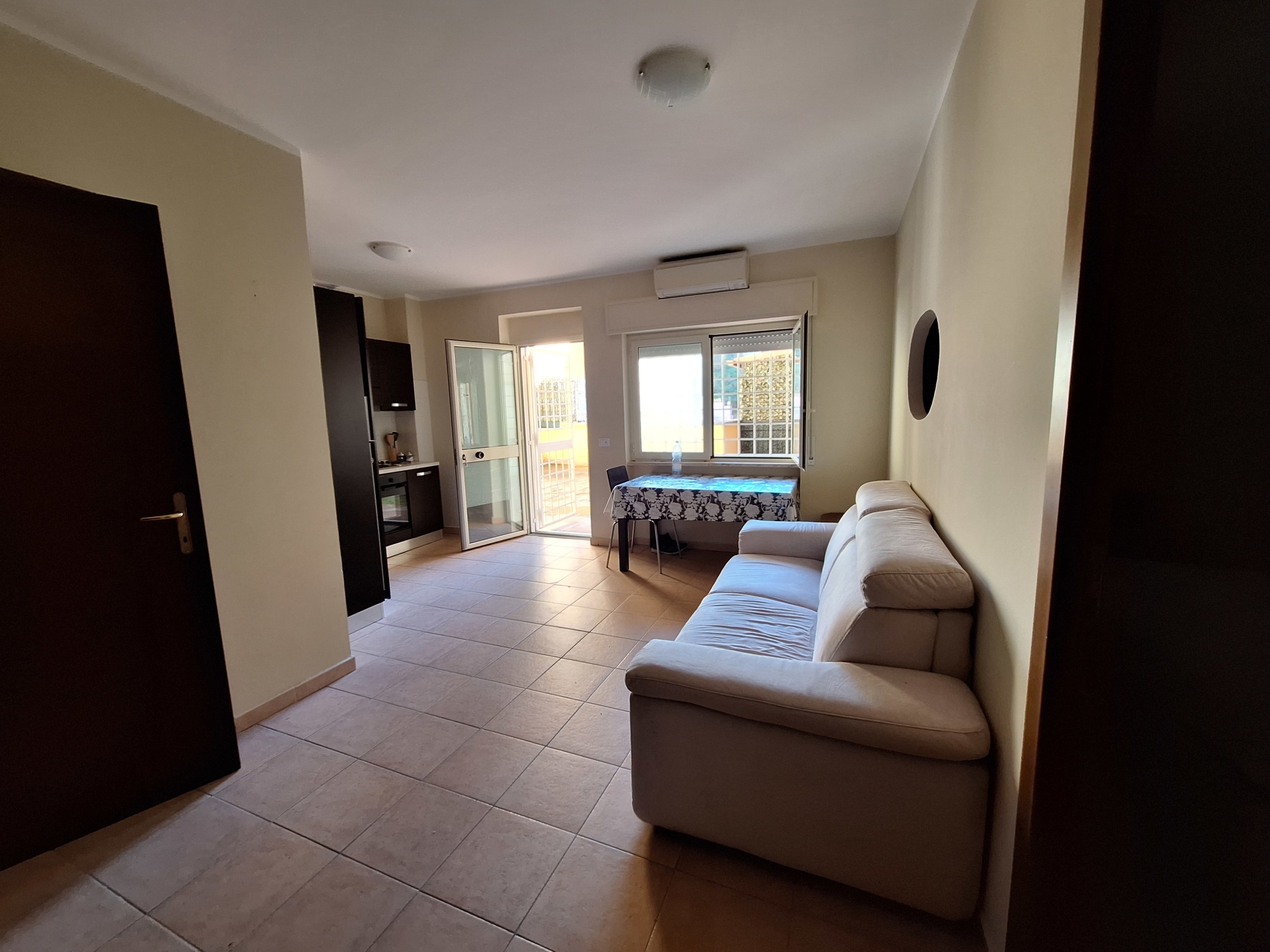 Bilocale ristrutturato in via dei villini 18, Morlupo