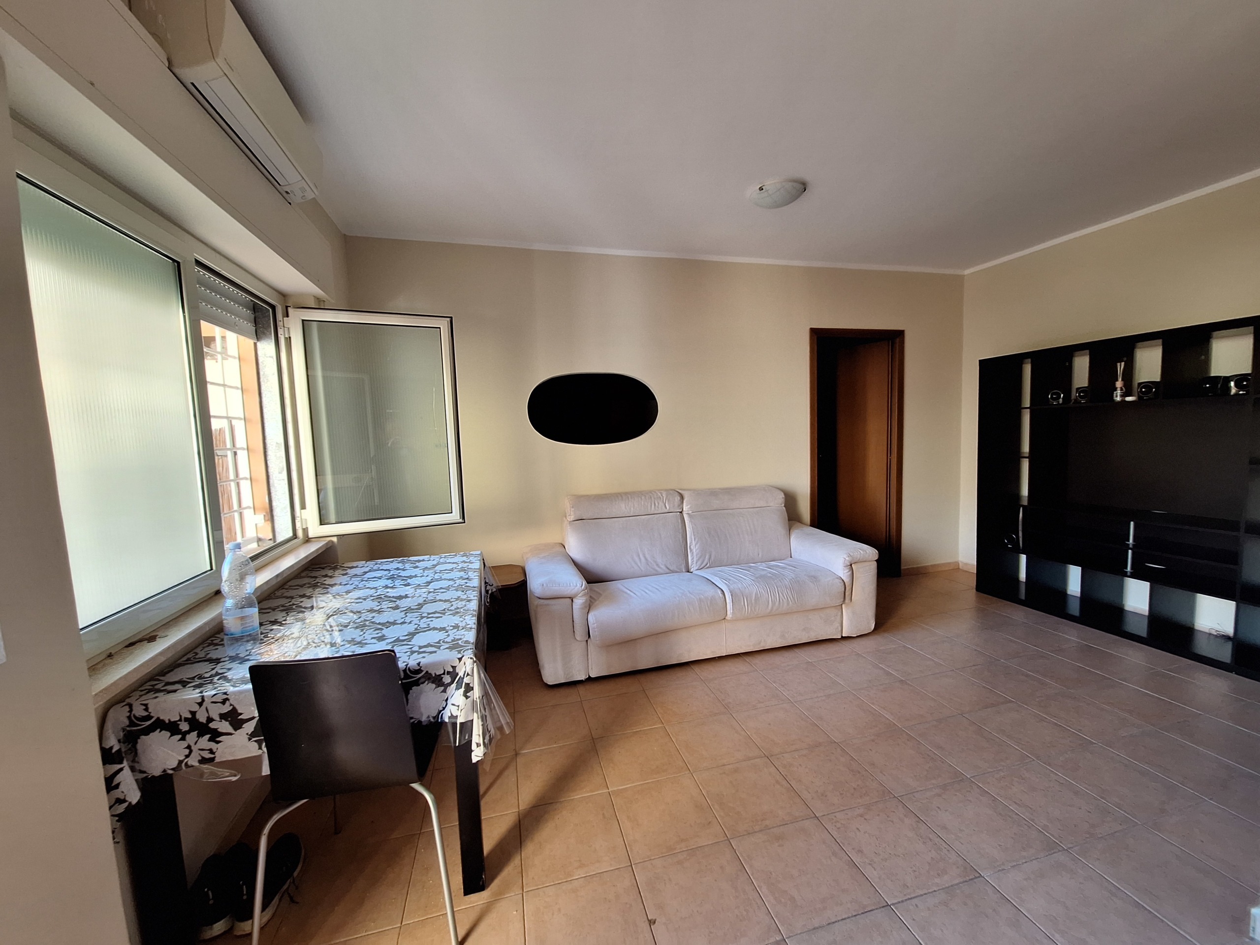 Bilocale ristrutturato in via dei villini 18, Morlupo