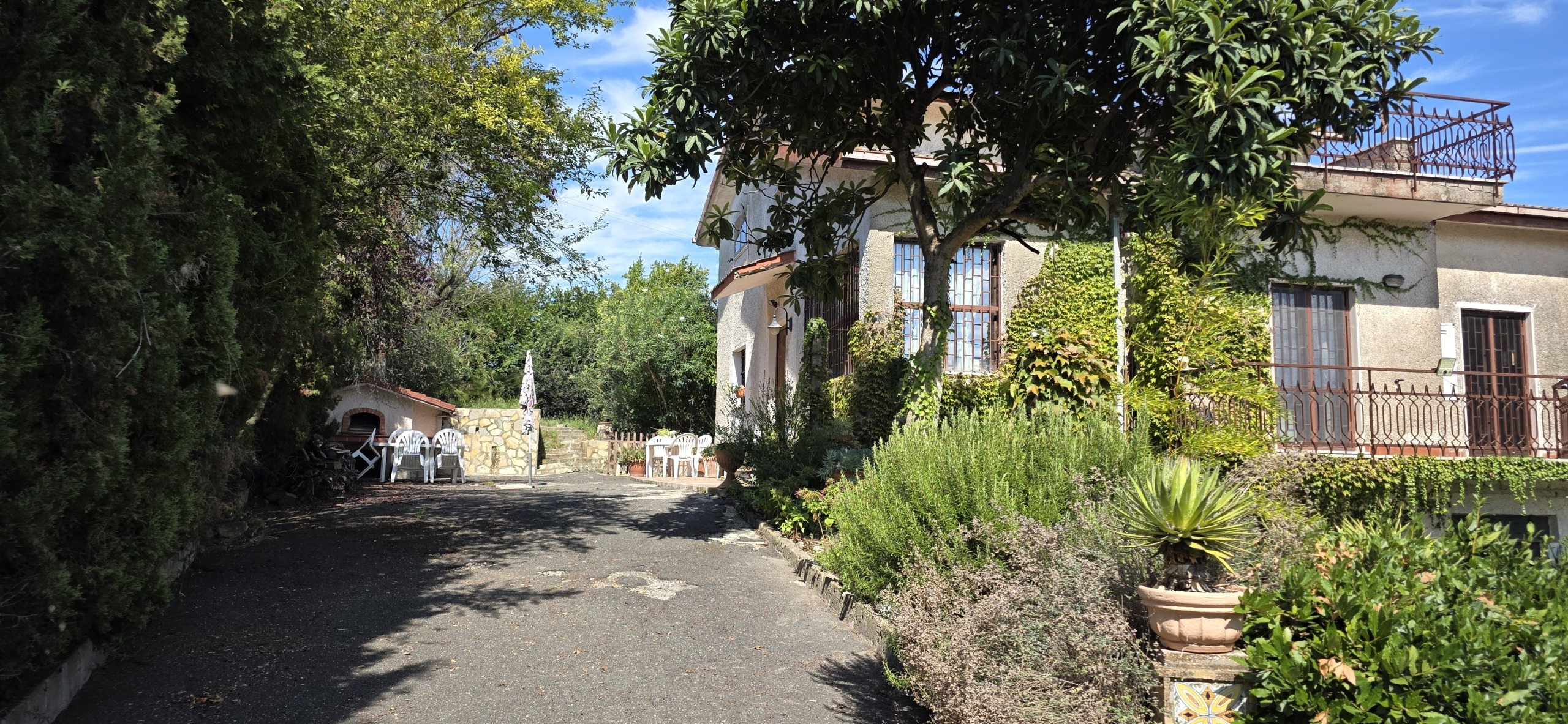 Casa indipendente con giardino in via campagnanese 14, Morlupo
