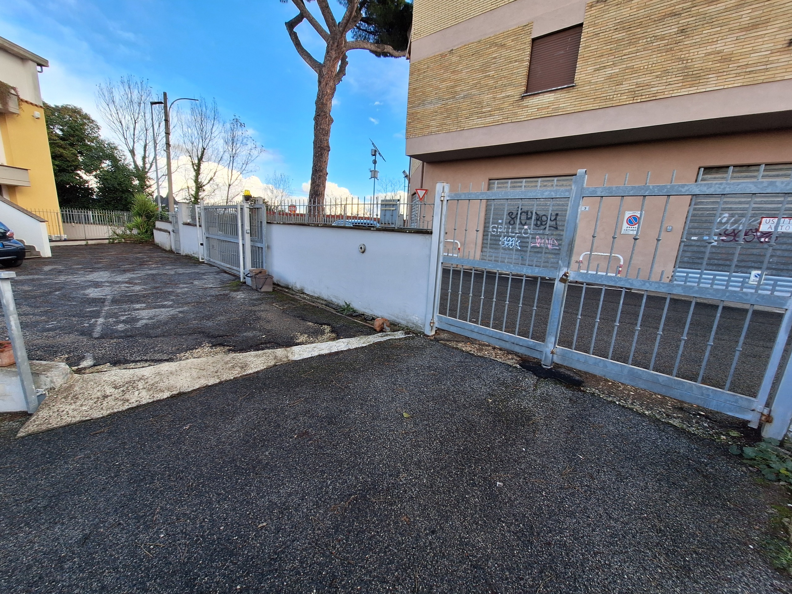 Magazzino in vendita in via sant'antonio 1, Castelnuovo di Porto