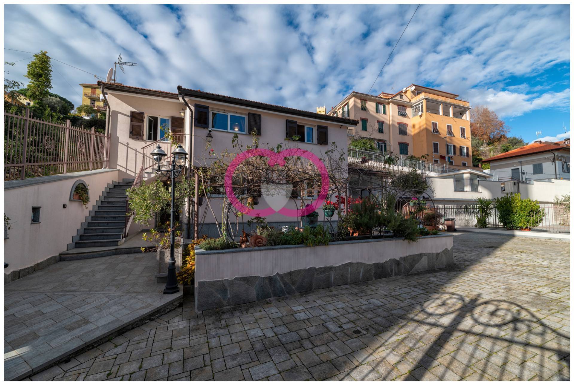 Villa in vendita a Varazze, Varazze