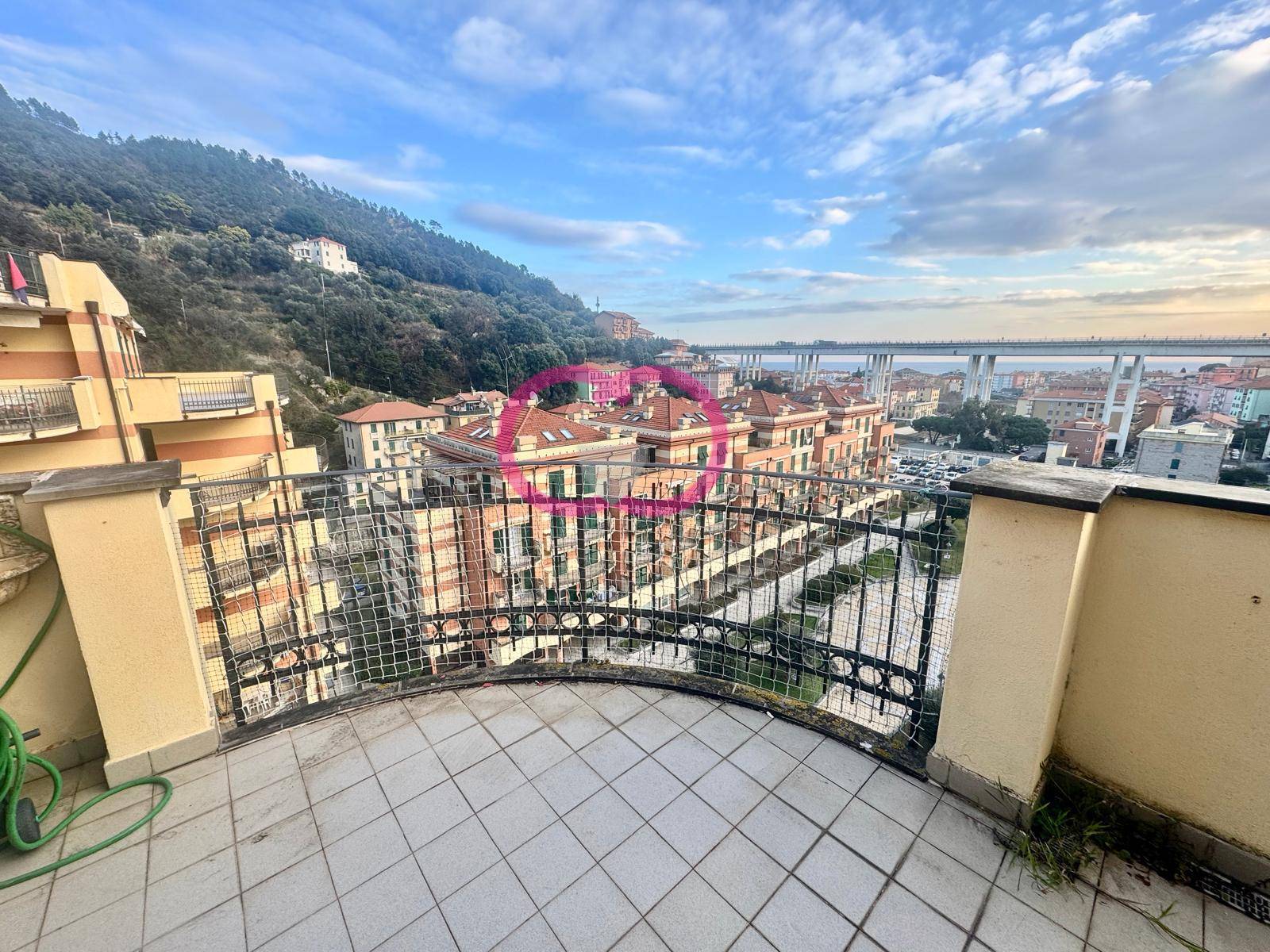 Appartamento in vendita a Varazze, Varazze