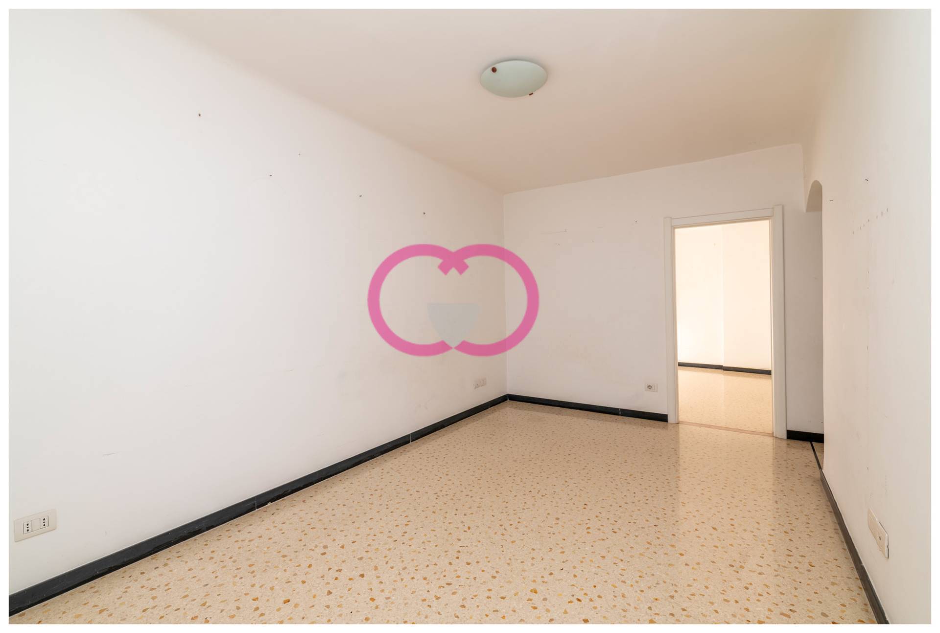 Appartamento in vendita a Varazze, Varazze