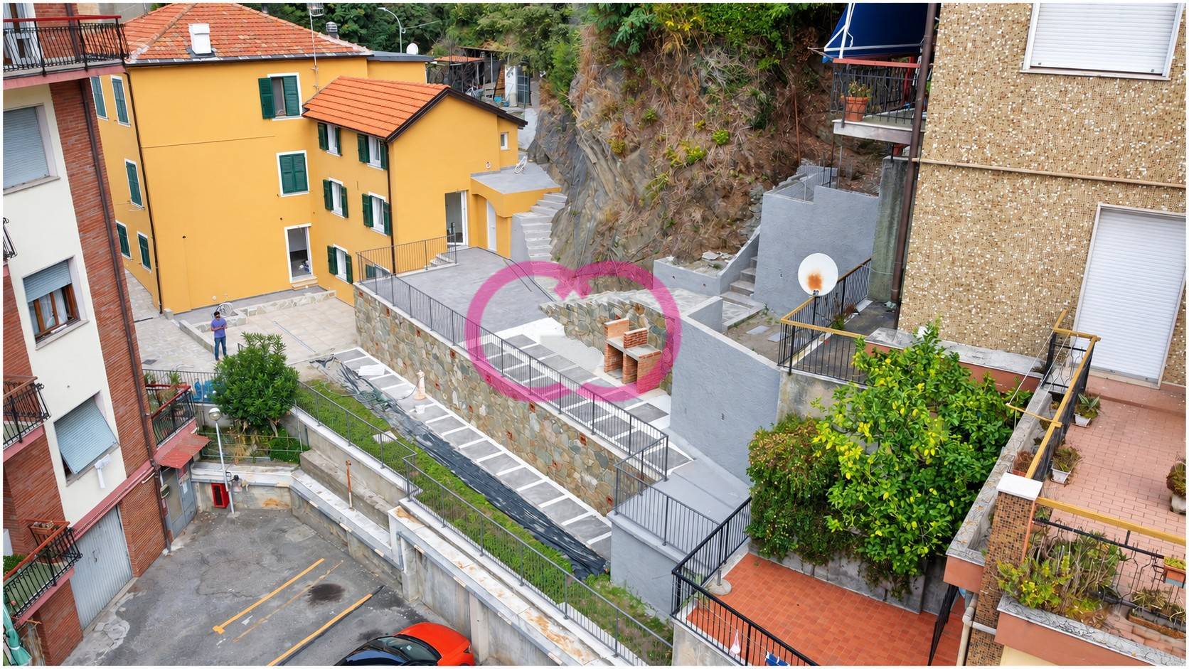 Casa semindipendente in vendita a Varazze, Varazze
