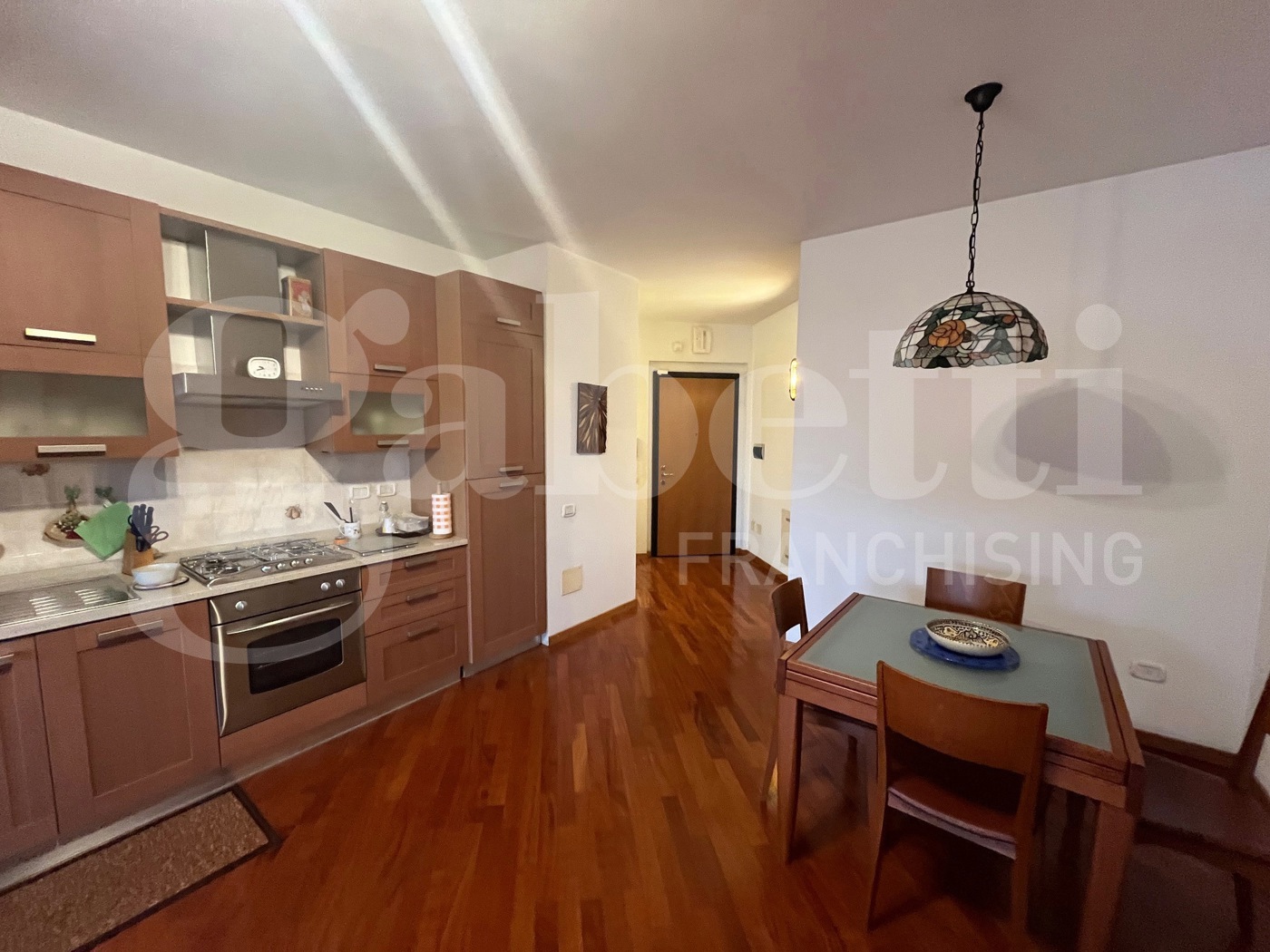 Bilocale arredato in affitto a Milano