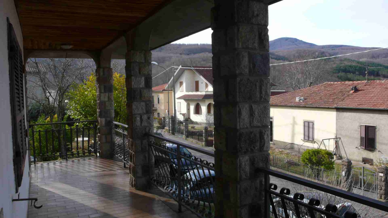 Villa in vendita a Castiglione d'Orcia