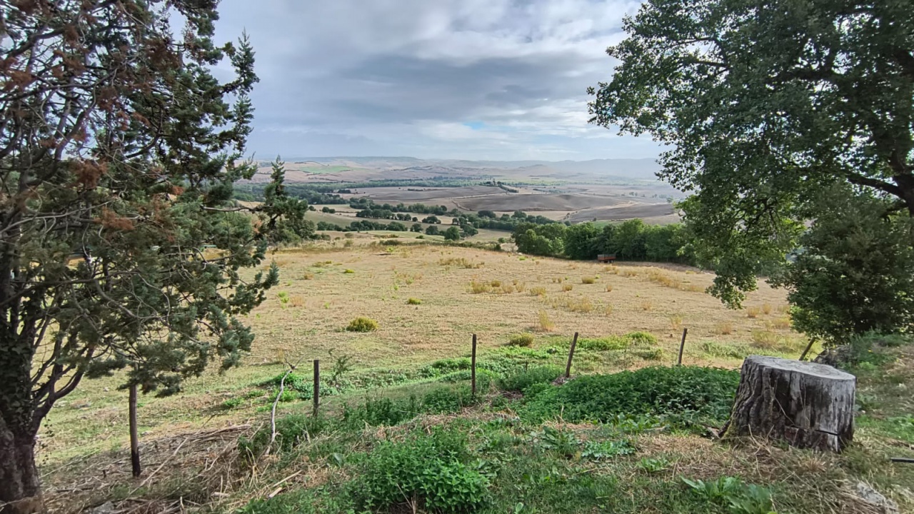 Rustico in vendita a Castiglione d'Orcia