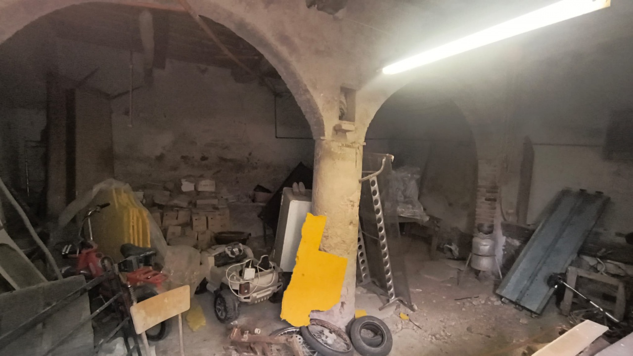 Rustico da ristrutturare a Buonconvento