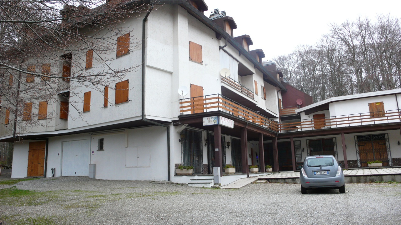 Quadrilocale in vendita a Seggiano