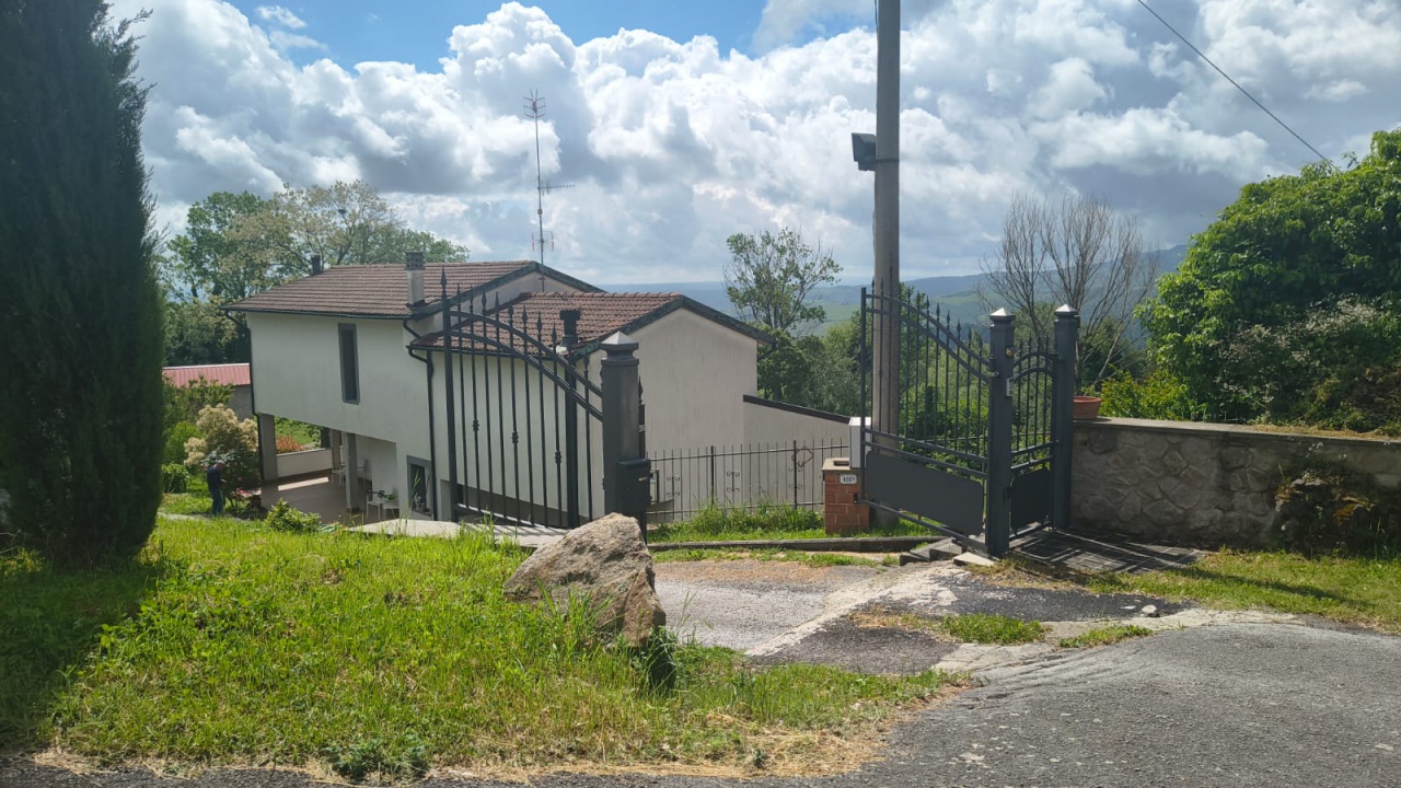 Villa in vendita a Piancastagnaio