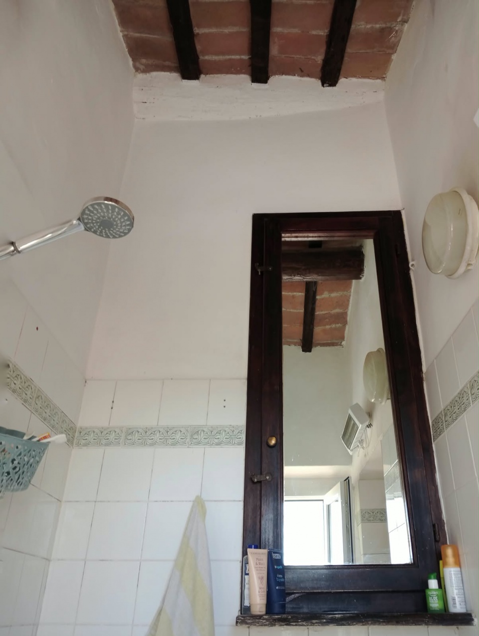 Casa indipendente con giardino a Castellina Marittima