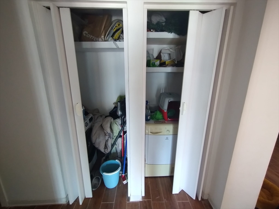 Trilocale con box in via luigi einaudi 5, Valenzano