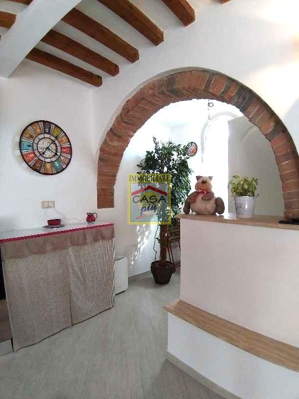 Casa indipendente ristrutturata, Cascina san frediano a settimo