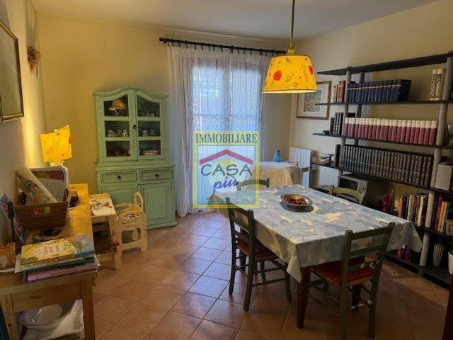 Villa Bifamiliare con giardino a Calci