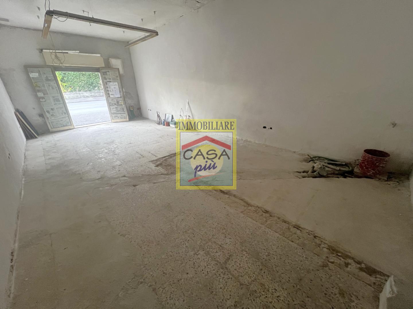 Locale commerciale in vendita, Pisa sant'ermete