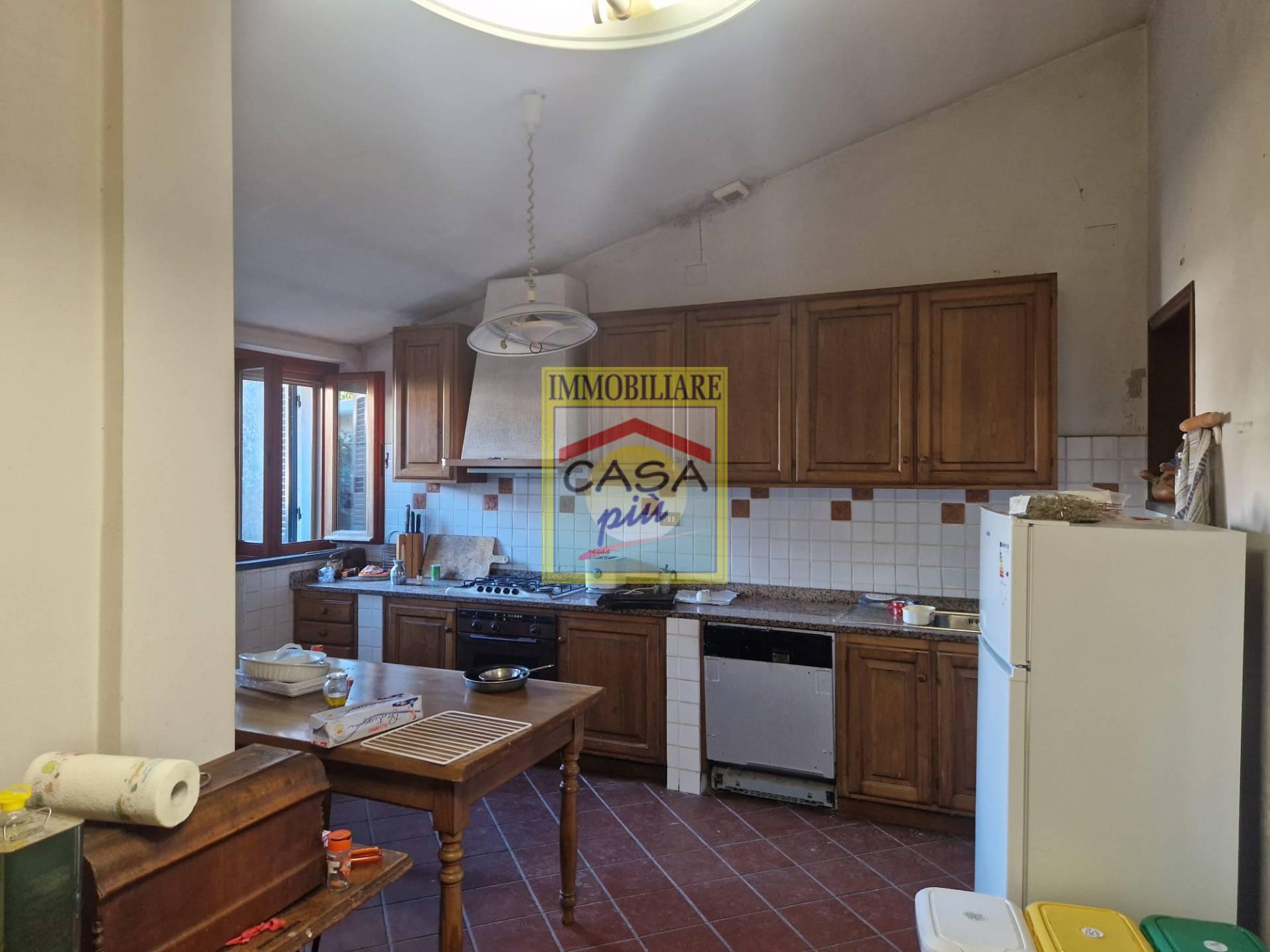 Rustico in vendita a Cascina