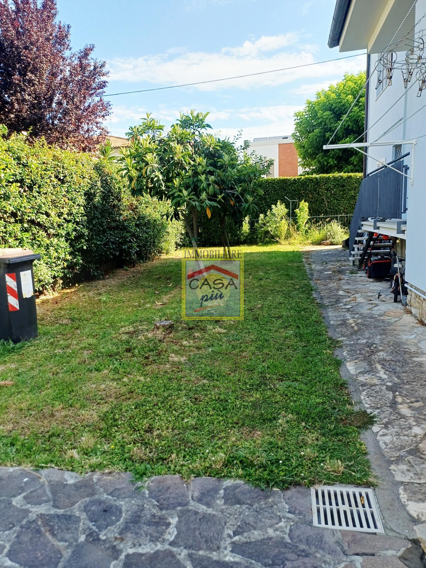 Villa con giardino, Cascina san frediano a settimo