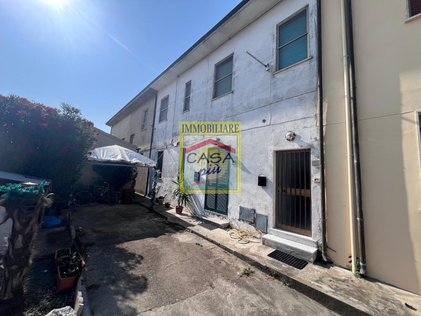 Trilocale da ristrutturare, Cascina san lorenzo a pagnatico