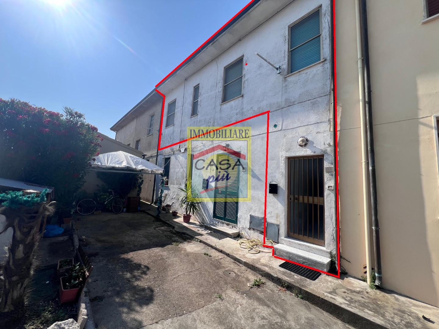 Trilocale da ristrutturare, Cascina san lorenzo a pagnatico