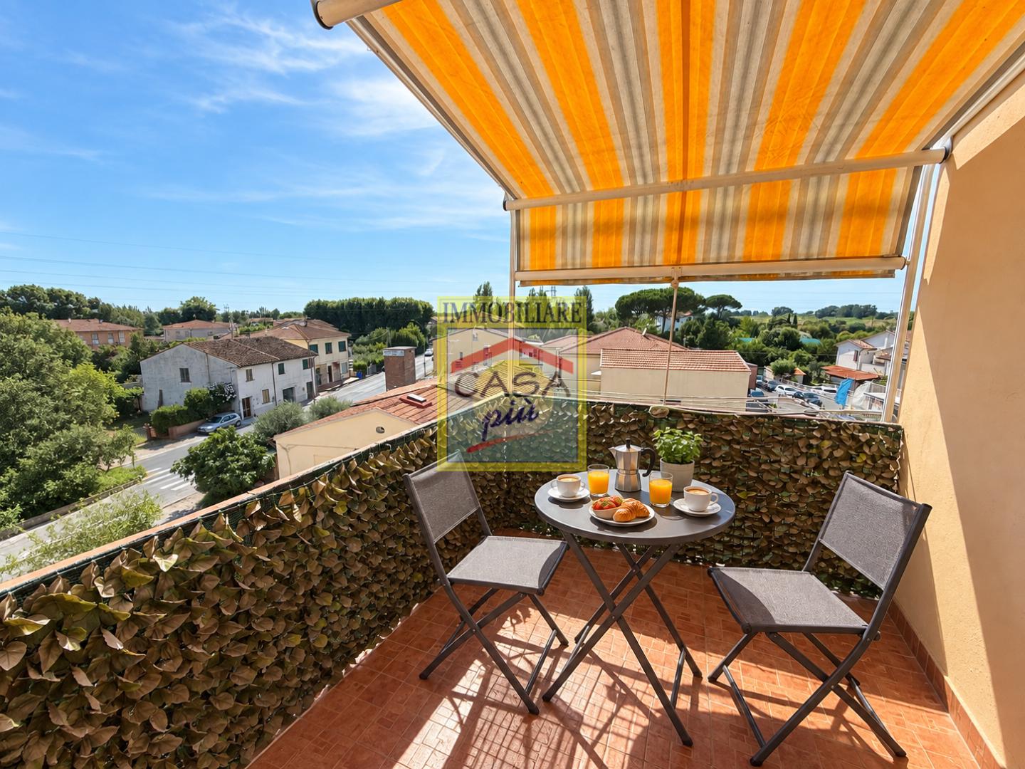 Quadrilocale con terrazzo a Cascina