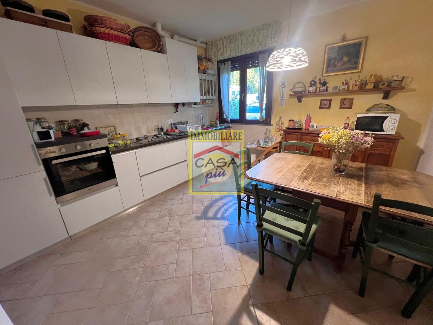 Villa con giardino a Calci