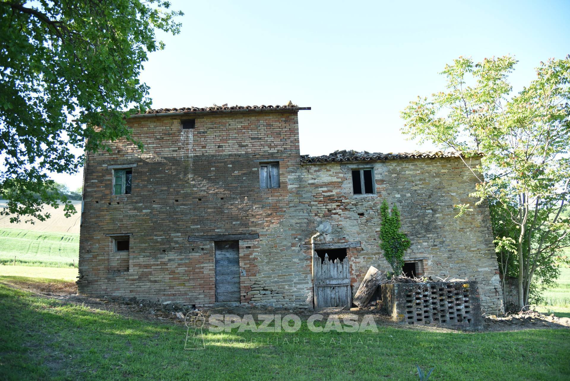 casolare in vendita a Loro Piceno