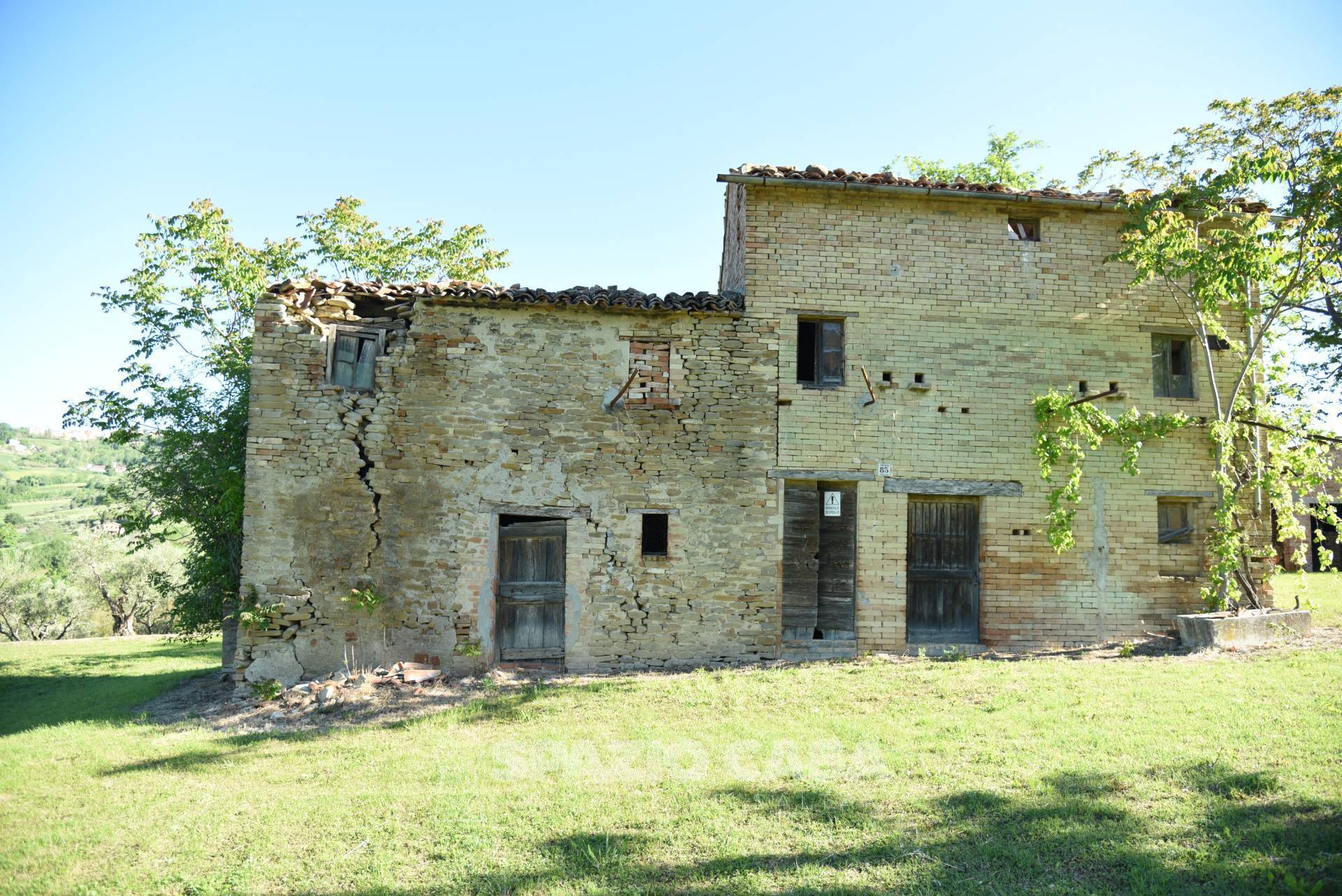 casolare in vendita a Loro Piceno