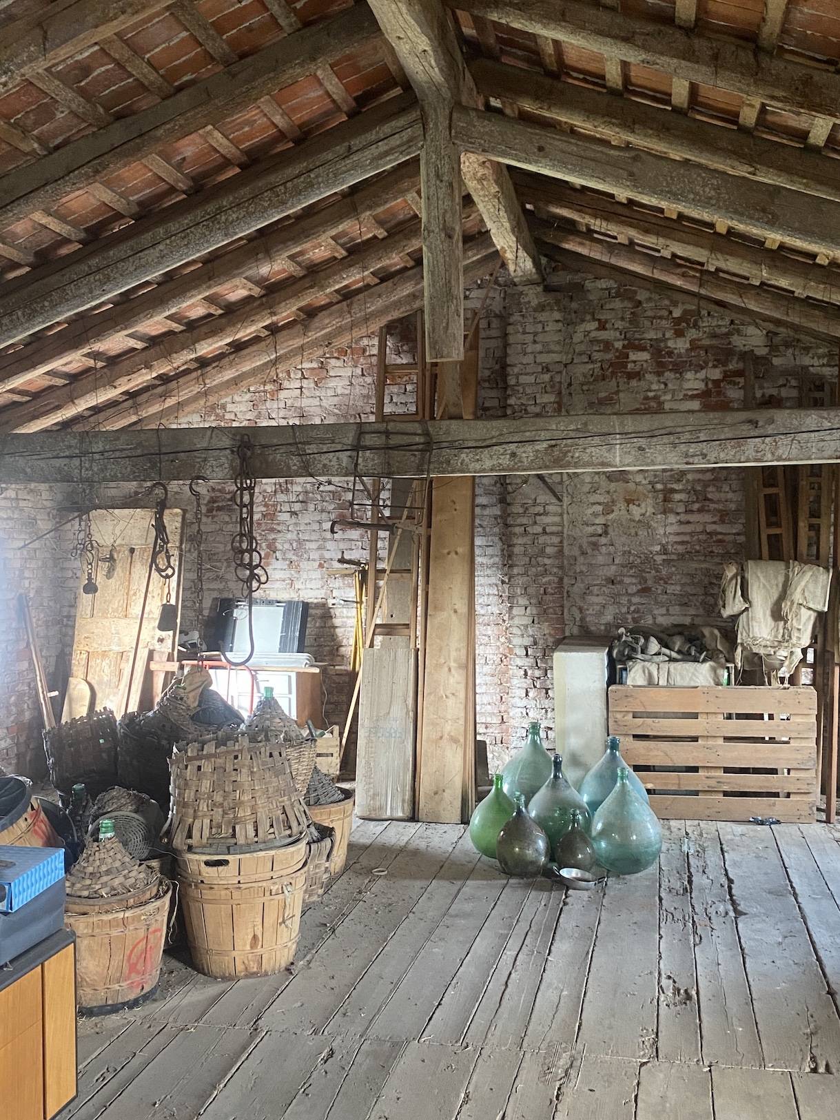 Rustico da ristrutturare in vendita a Tavagnacco, ADEGLIACCO