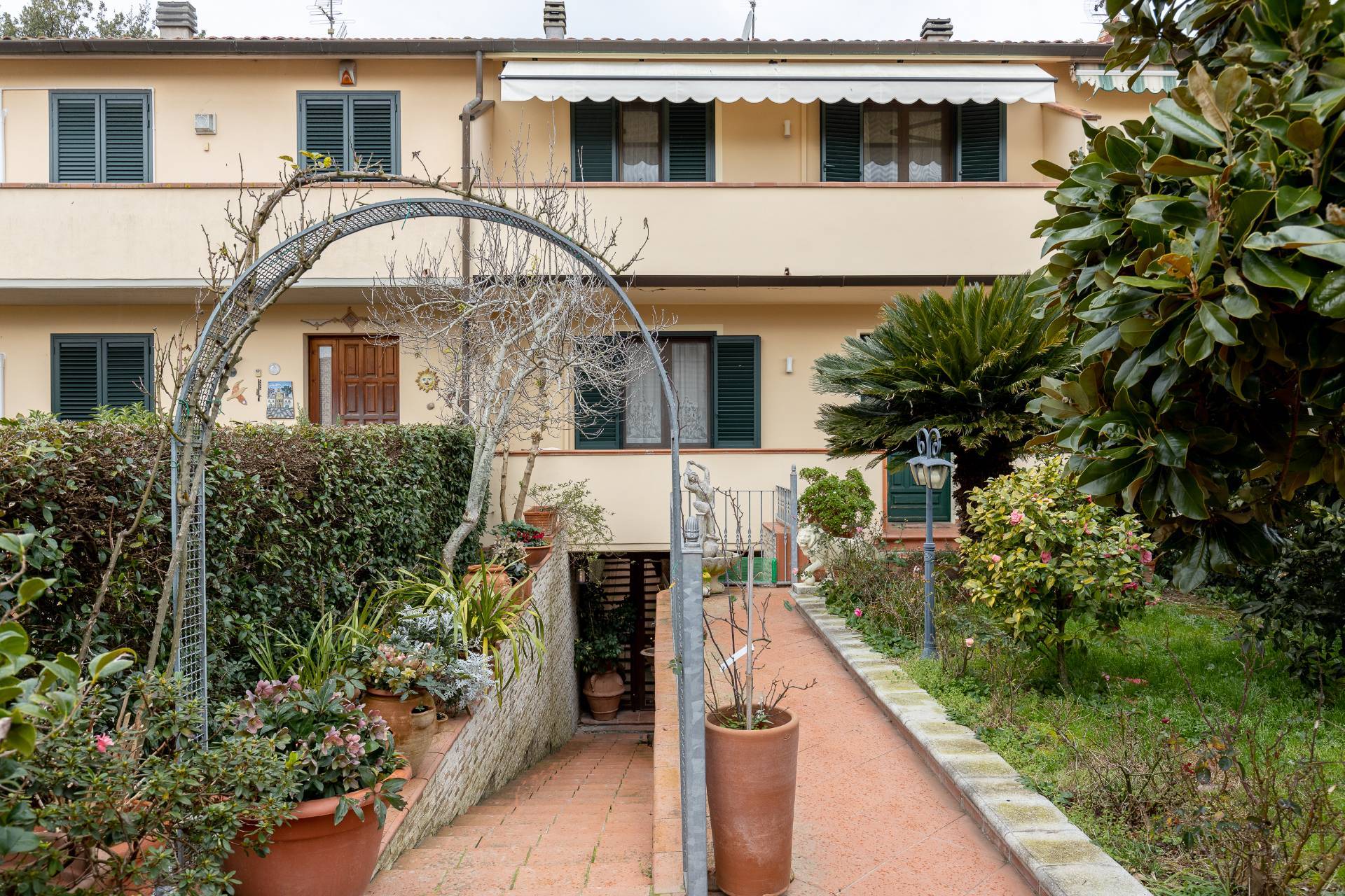 Villa in vendita a Vecchiano, Migliarino