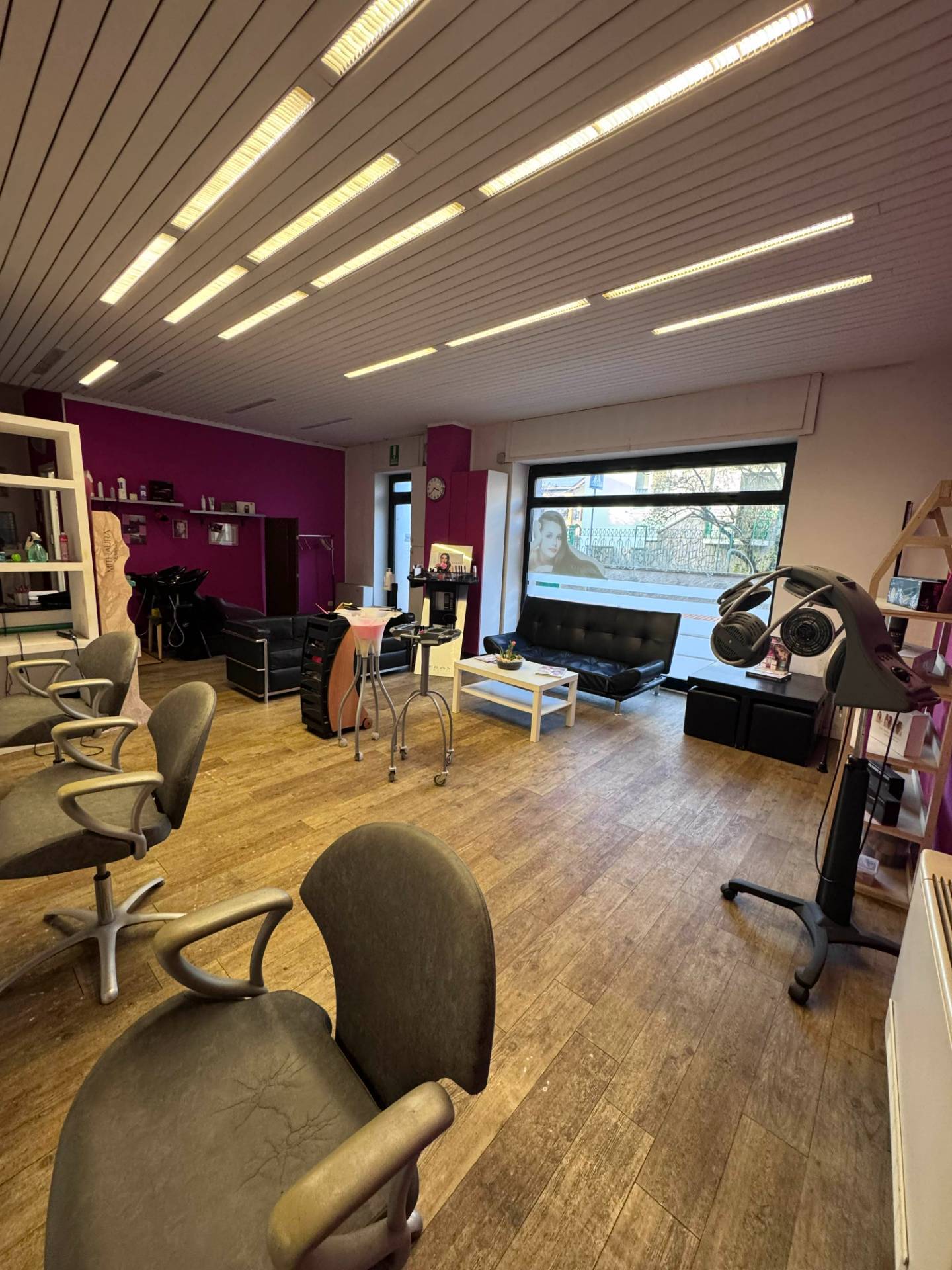 Negozio in vendita a Sedriano