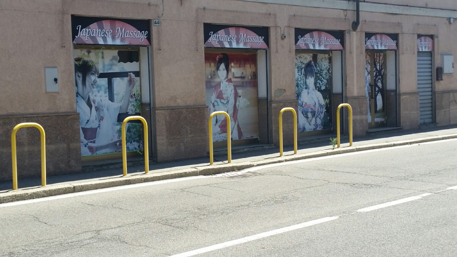 Negozio in vendita a Magenta